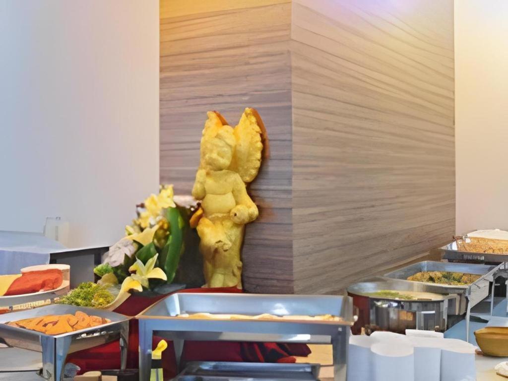 Ubon Hotel Ubonratcsathani Kültér fotó