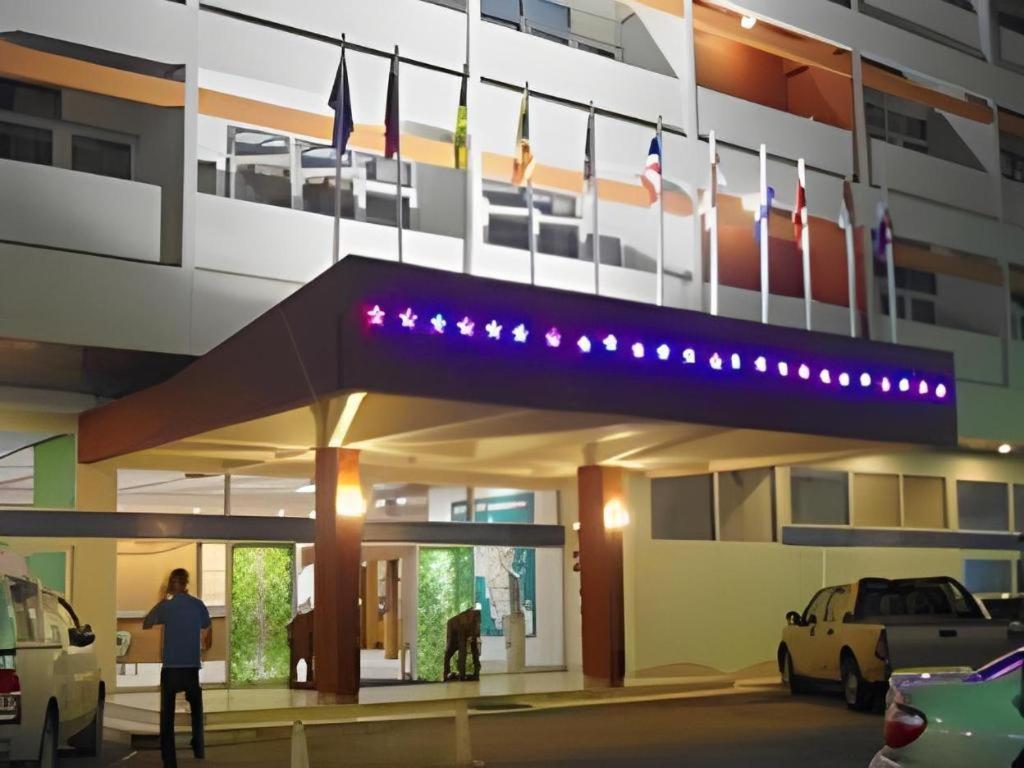 Ubon Hotel Ubonratcsathani Kültér fotó