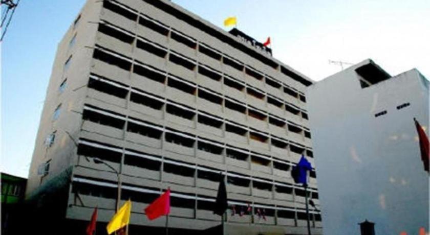 Ubon Hotel Ubonratcsathani Kültér fotó