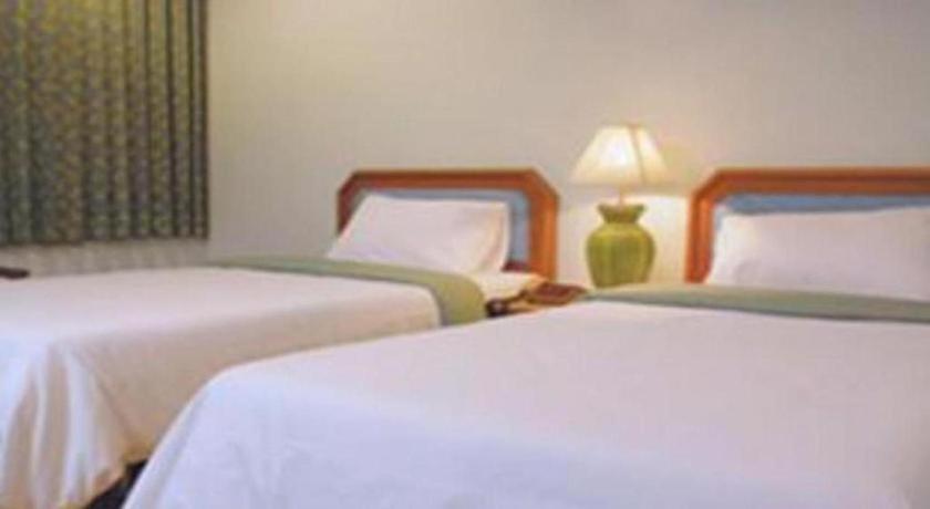 Ubon Hotel Ubonratcsathani Kültér fotó